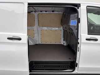 Voertuigafbeelding 16