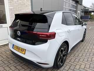 Voertuigafbeelding 33