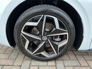 Voertuigafbeelding 37