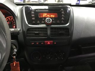 Voertuigafbeelding 21