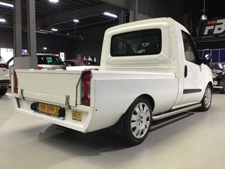 Voertuigafbeelding 5