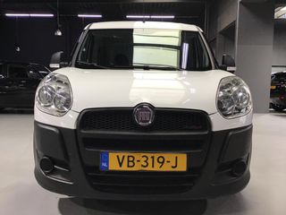 Voertuigafbeelding 8