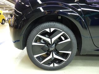 Voertuigafbeelding 3