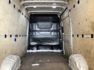 Voertuigafbeelding 48