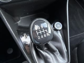 Voertuigafbeelding 42