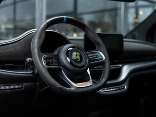 Voertuigafbeelding 26