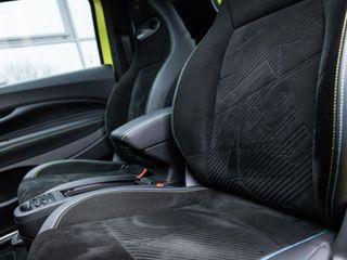 Voertuigafbeelding 27