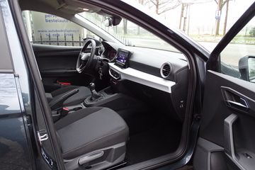 Voertuigafbeelding 8