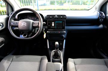 Voertuigafbeelding 10