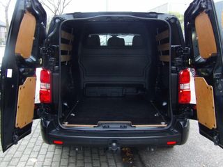 Voertuigafbeelding 18