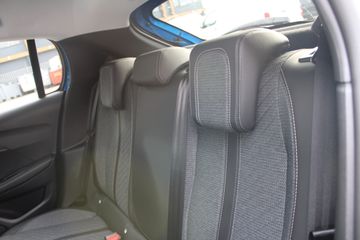 Voertuigafbeelding 34