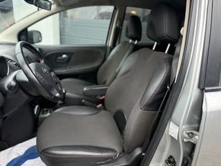 Voertuigafbeelding 28