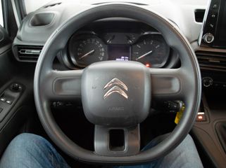 Voertuigafbeelding 14