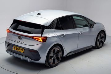 Voertuigafbeelding 13