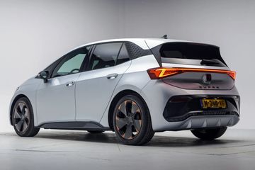 Voertuigafbeelding 2