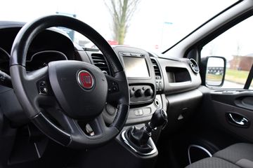 Voertuigafbeelding 13