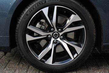 Voertuigafbeelding 38