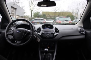 Voertuigafbeelding 4