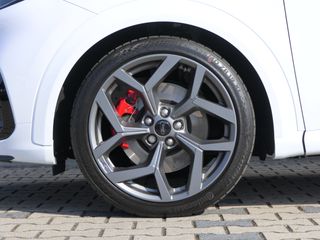 Voertuigafbeelding 36