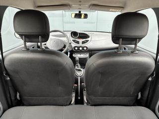 Voertuigafbeelding 13