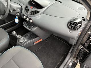 Voertuigafbeelding 27