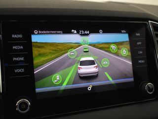 Voertuigafbeelding 16