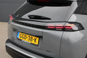 Voertuigafbeelding 9