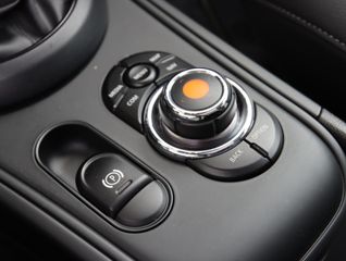 Voertuigafbeelding 38