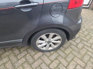 Voertuigafbeelding 24