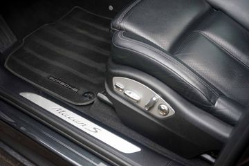 Voertuigafbeelding 14