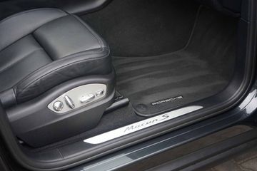 Voertuigafbeelding 22