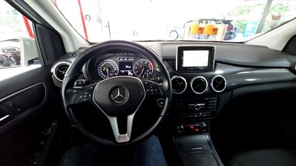 Voertuigafbeelding 10