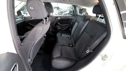 Voertuigafbeelding 21