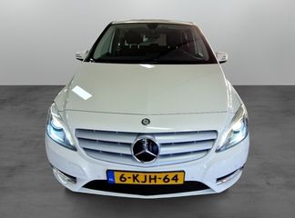 Voertuigafbeelding 5