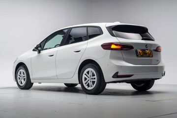 Voertuigafbeelding 2