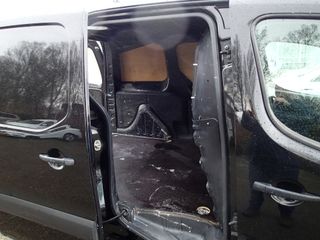 Voertuigafbeelding 9