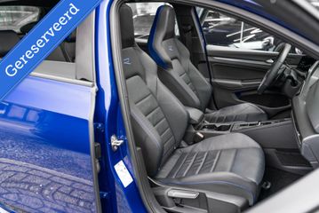 Voertuigafbeelding 37