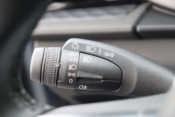 Voertuigafbeelding 26