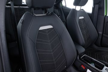 Voertuigafbeelding 4