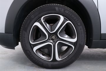 Voertuigafbeelding 14