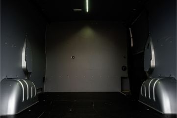 Voertuigafbeelding 9