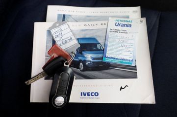 Voertuigafbeelding 8