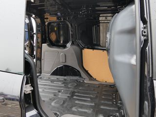 Voertuigafbeelding 12