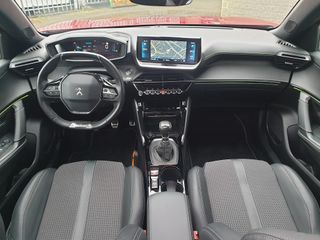 Voertuigafbeelding 13