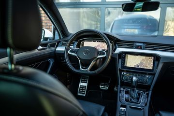 Voertuigafbeelding 9