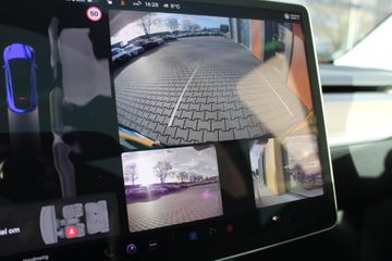 Voertuigafbeelding 5