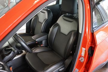 Voertuigafbeelding 3