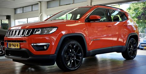 Voertuigafbeelding 4