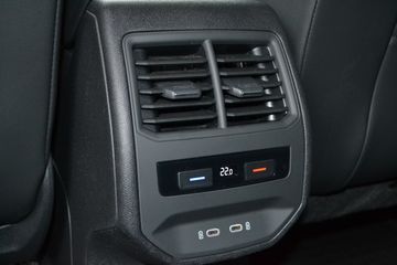 Voertuigafbeelding 44