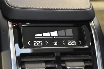 Voertuigafbeelding 42